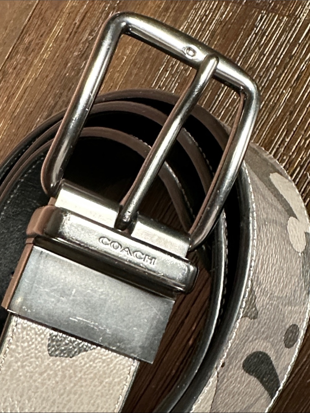Coach Gray Camouflage Leather Belt with Gunmetal Buckle! - Picture 2 of 4